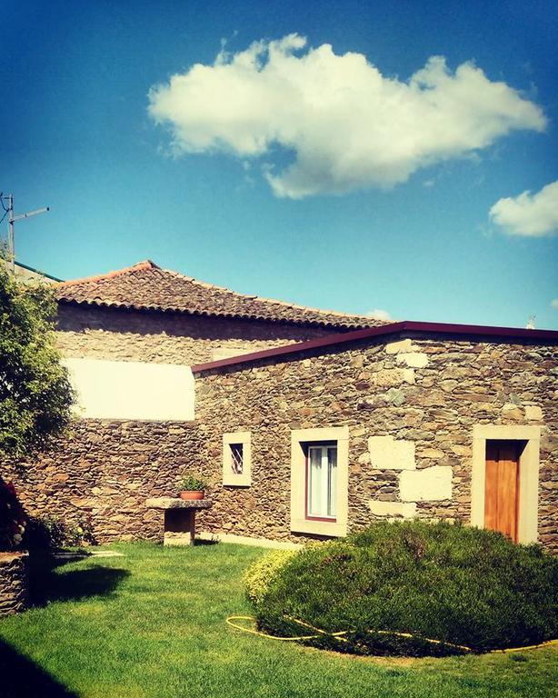 Готель Solar Do Morgado Oliveira Маседу-де-Кавалейруш Екстер'єр фото